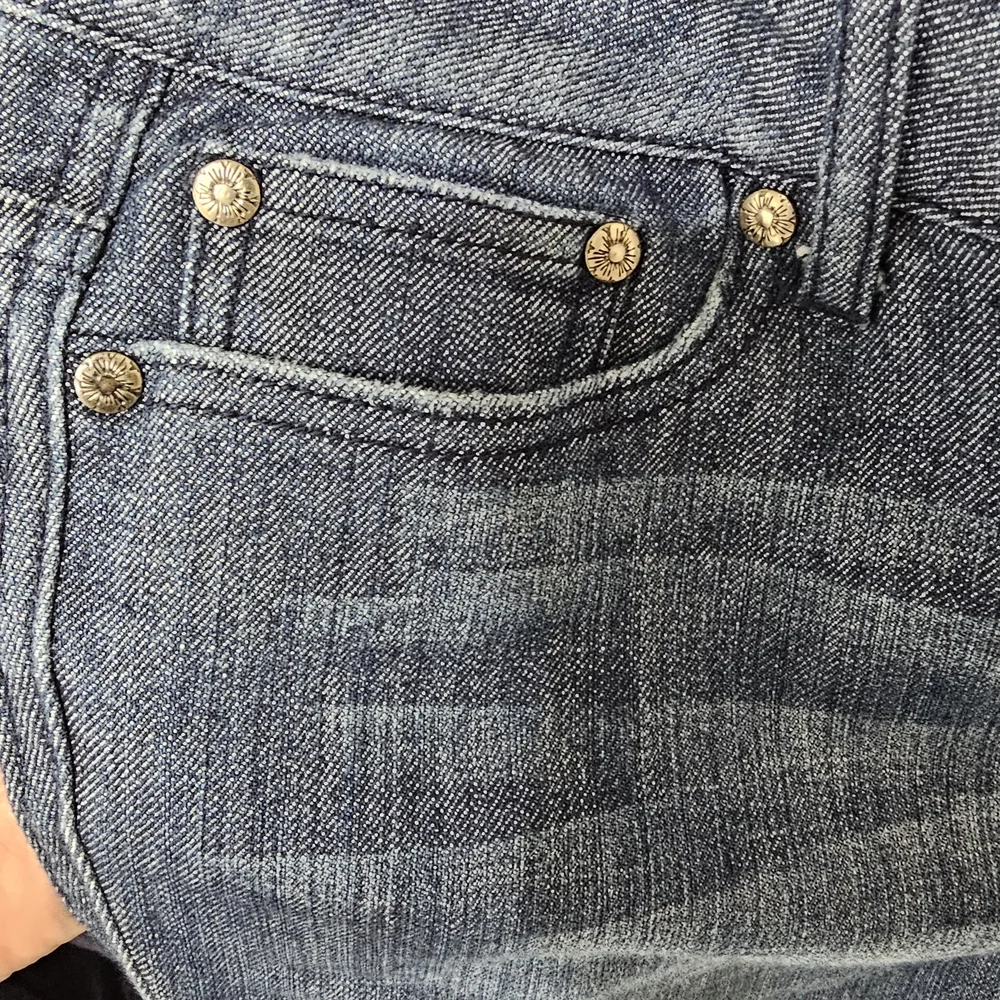 Classic Blue Women's Jeans‎